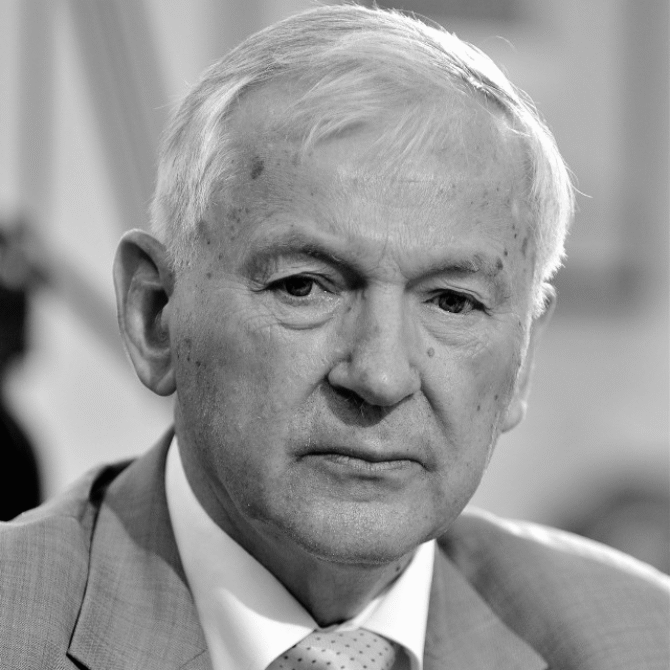 Zmarł prof. Stanisław Gomułka